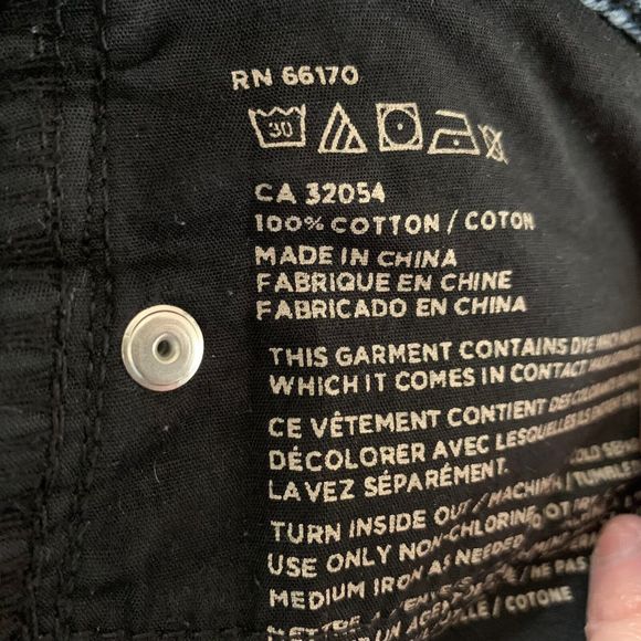 BDG Super High Rise Foxy Button Fly Cuffed Shorts Women 26 Blue Denim 5 Pocket - Picture 10 of 11